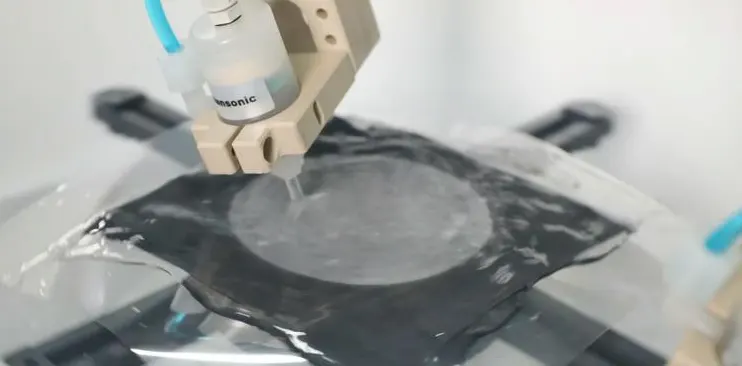 очищення пластин у мікроелектронній промисловості wafer cleaning in microelectronics industry