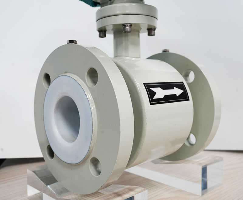 Фланець та корпус магнітного витратоміра серії SHD Flange and housing of SHD series magnetic flow meter